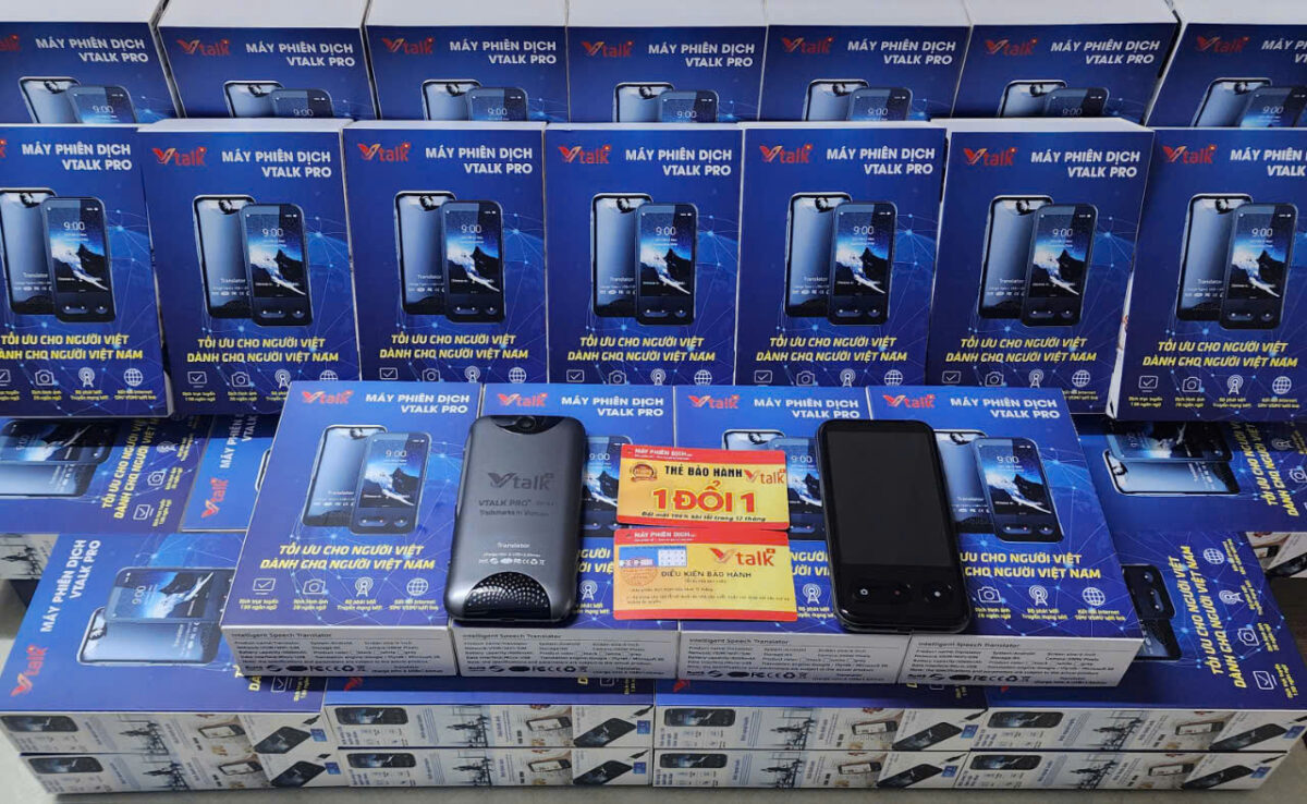 VTalk Pro+ 2026 - Máy phiên dịch được nâng cấp có Offline Tiếng Việt thương hiệu Việt
